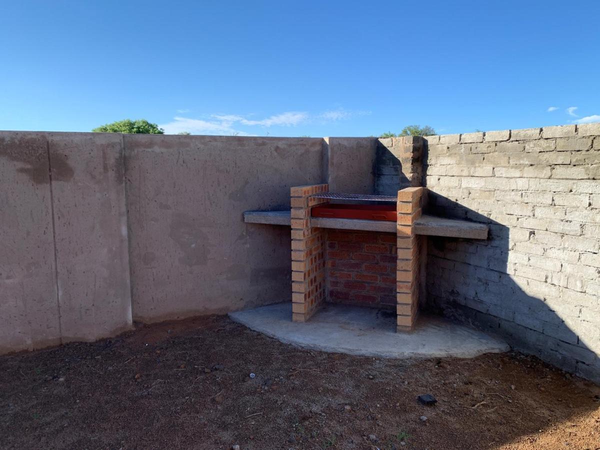Elephant House, 2 Bedroom House, Next To Pilanesberg And Sun City Mogwase Екстер'єр фото