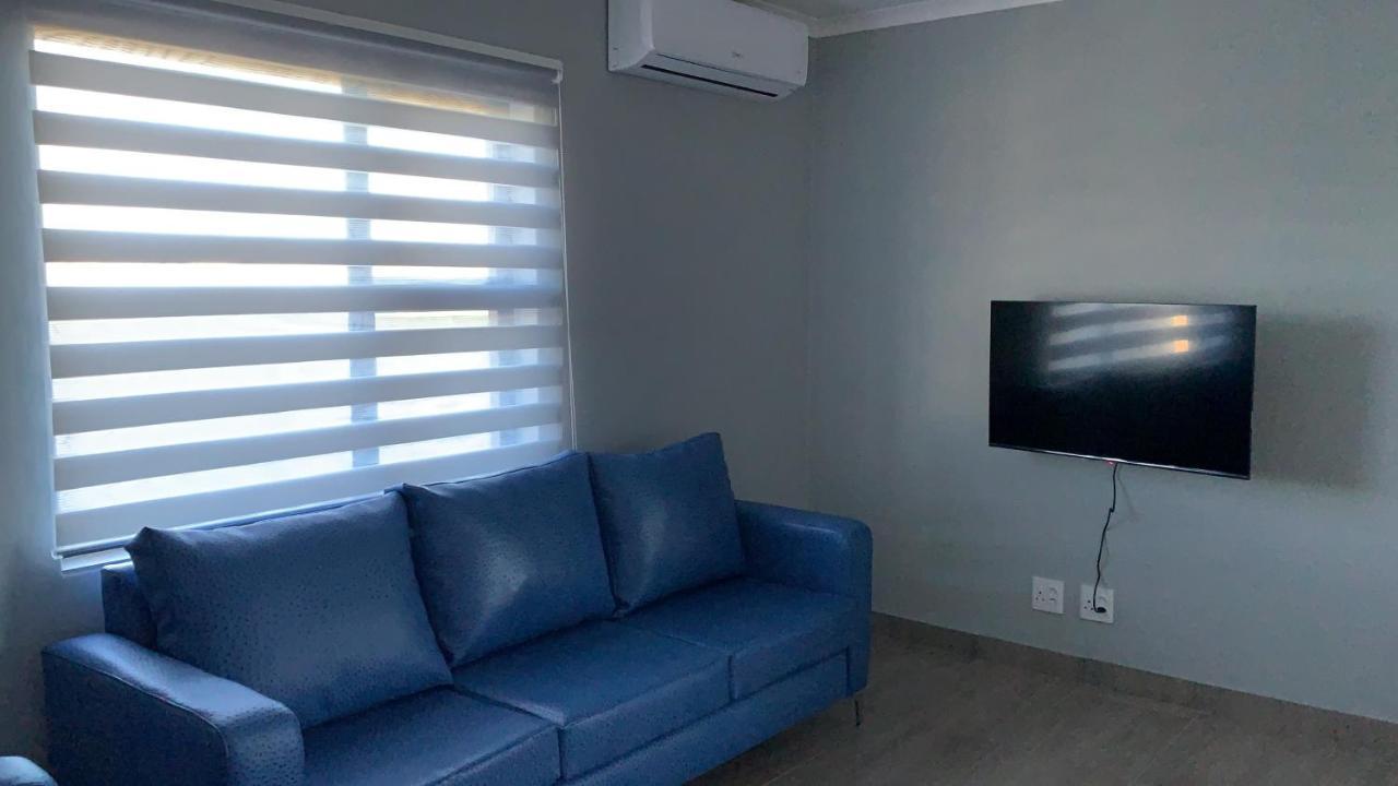 Elephant House, 2 Bedroom House, Next To Pilanesberg And Sun City Mogwase Екстер'єр фото