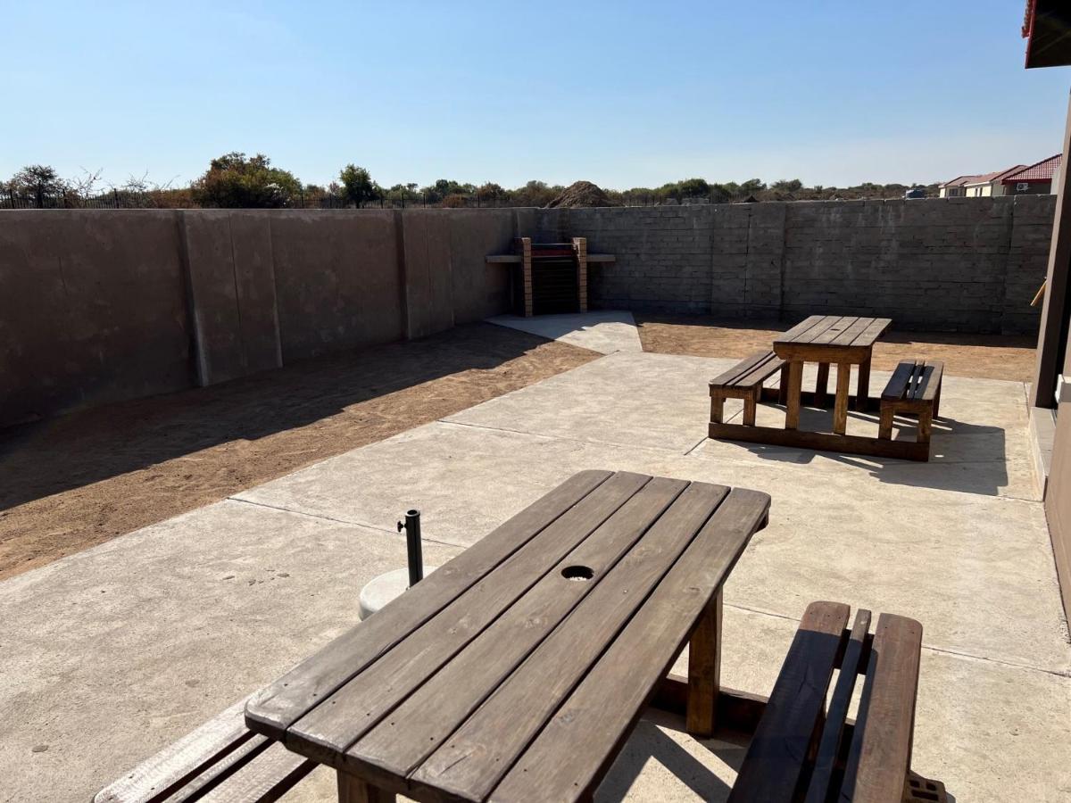 Elephant House, 2 Bedroom House, Next To Pilanesberg And Sun City Mogwase Екстер'єр фото